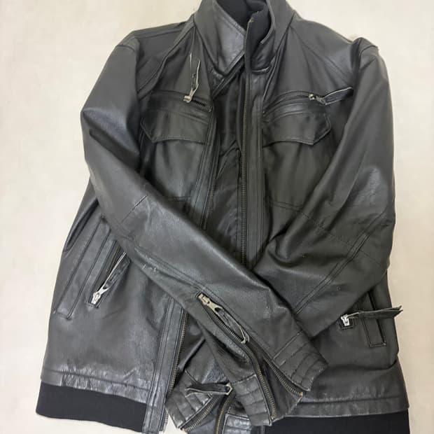 페이크레더 자켓