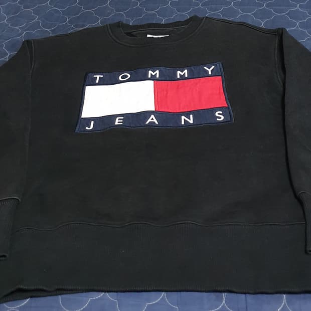 타미진스 빅로고 자수 맨투맨 블랙 (S)