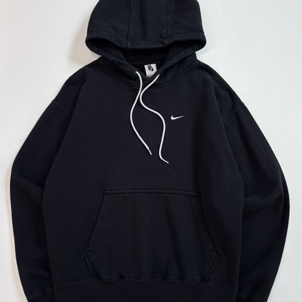 NIKE 나이키 NRG 스우시 로고 블랙 후드티