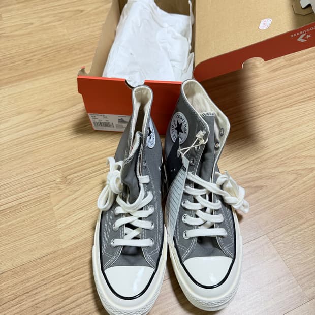 컨버스 척테일러 하이 GREY 250 (새상품)
