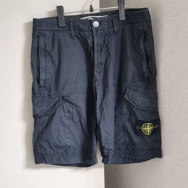 스톤아일랜드 버뮤다 카고 반바지