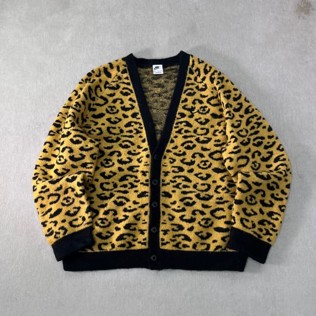 105 나이키 NSW 써카 레오파드 울 가디건