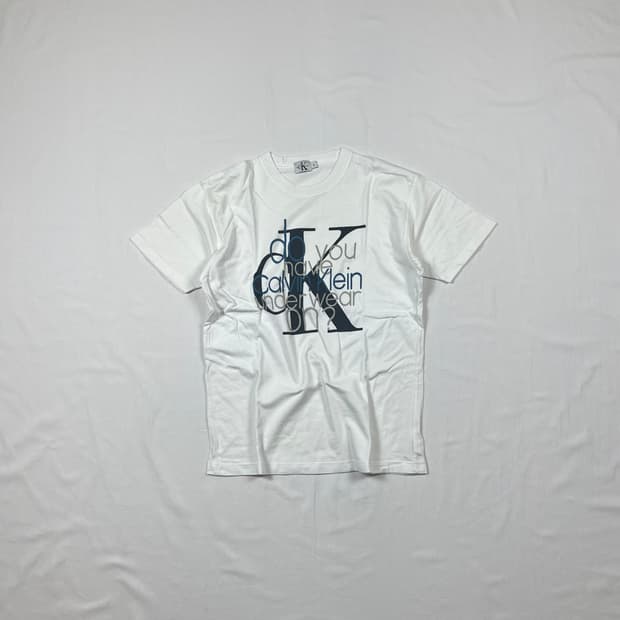 90‘s 캘빈클라인 ck 로고 프린트 반팔티