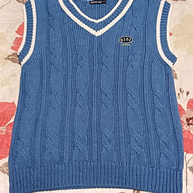 오아이오아이 니트조끼 100 가슴55 기장69