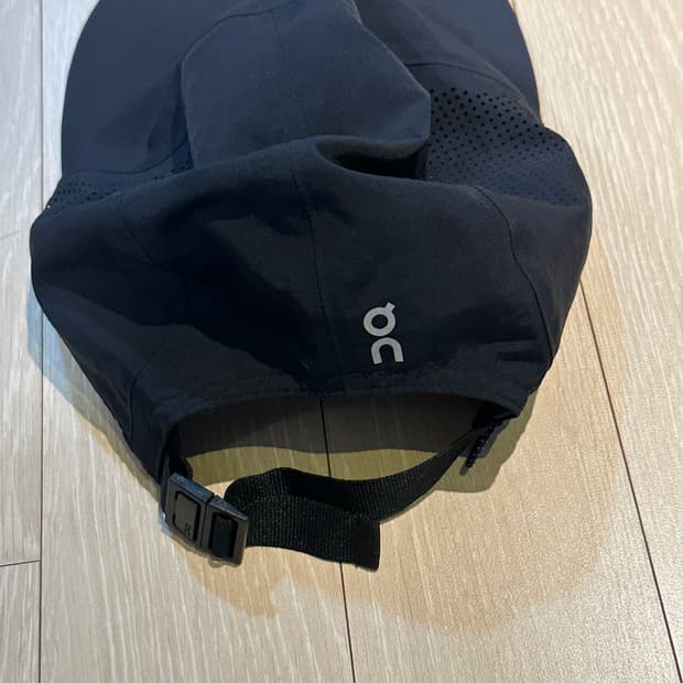 온러닝 퍼포먼스 캡