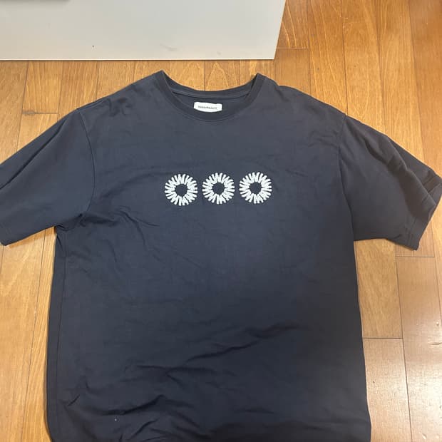 999휴머니티 반팔
