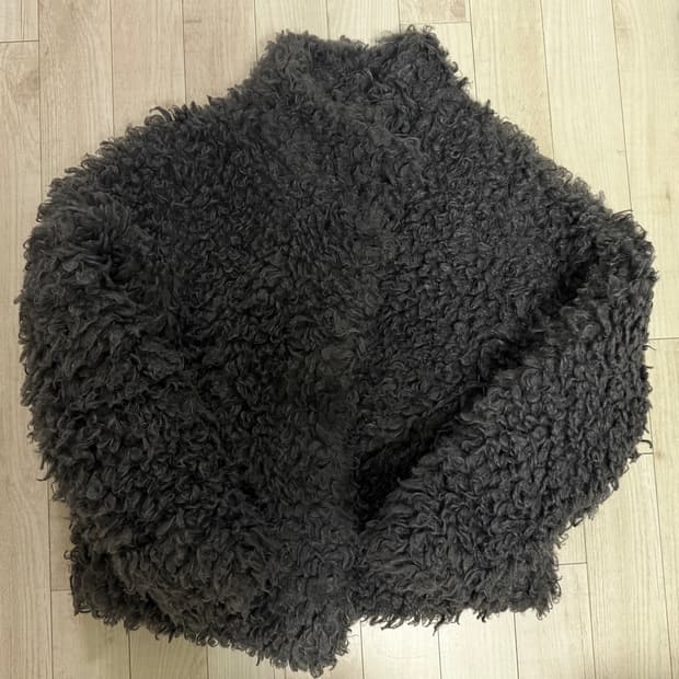 코이세이오 퍼자켓 차콜