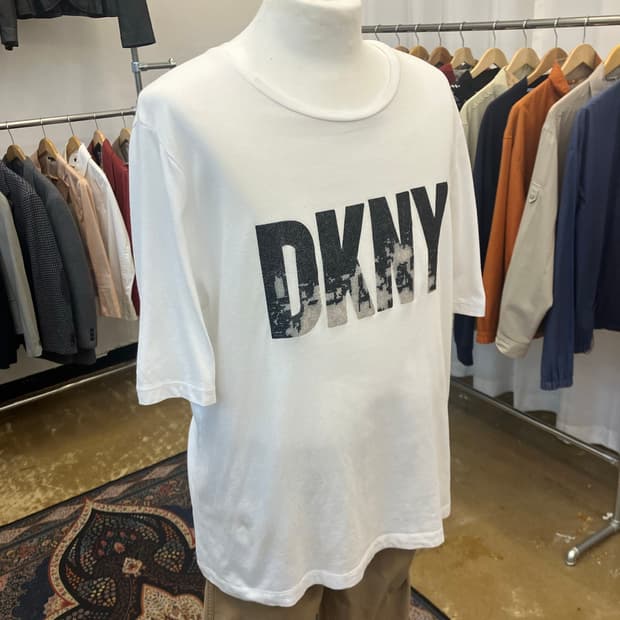 Dkny Jeans 빅로고 반팔티