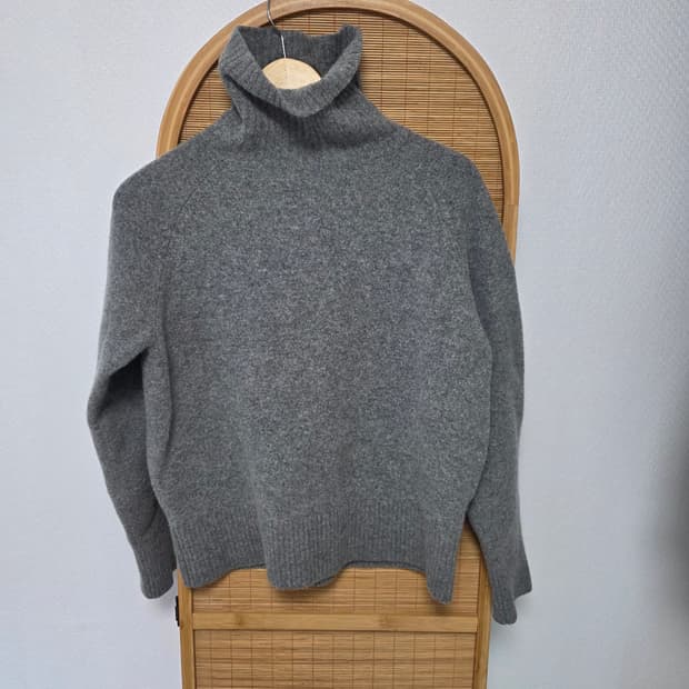 [DUNST] 울100 멜란지 그레이 터틀넥 니트 L