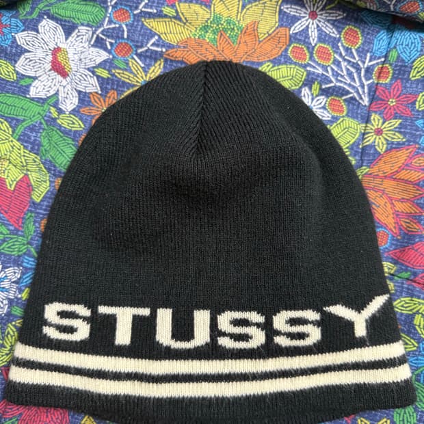 스투시 자카드 비니