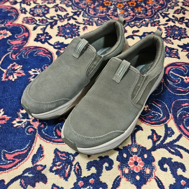 스케쳐스 고워크 아치핏 슬립온 US8(250cm)