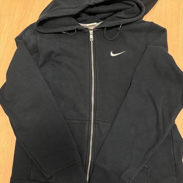 나이키 스우시 후드집업