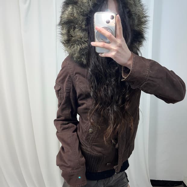 Abercrombie 울프죠 브라운 패딩