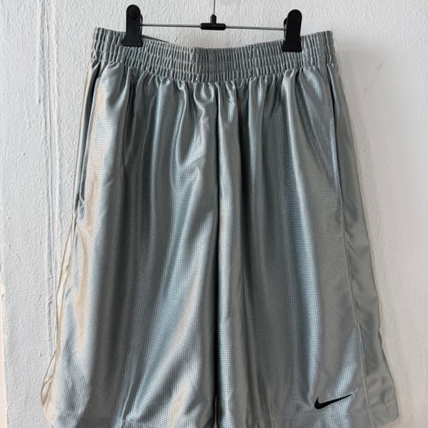 나이키 메탈릭 바스켓볼 쇼츠