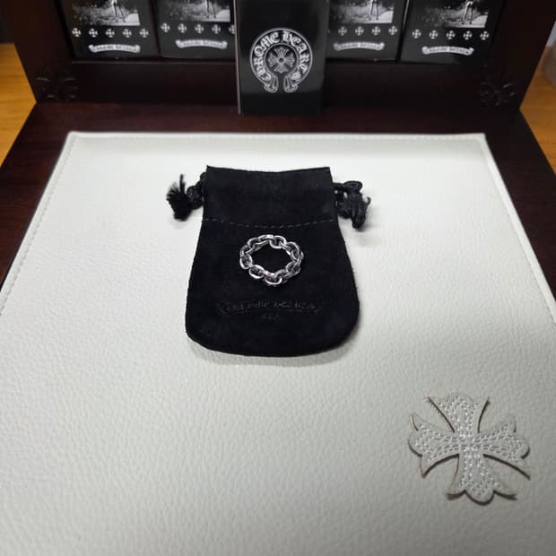 크롬하츠 페이퍼링 정품