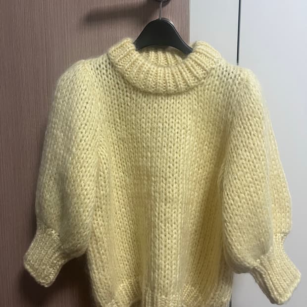 ganni 가니 퍼프 니트 새상품 팝니다