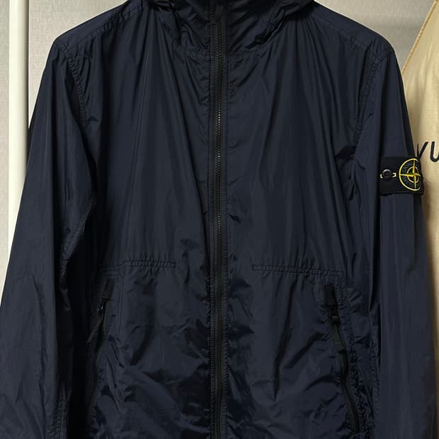스톤아일랜드 크링클랩스 자켓 23ss L(105)