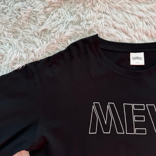 GU 일본빈티지 반팔 뮤투 빈티지반팔 포케몬반팔 블랙 반팔 l 100