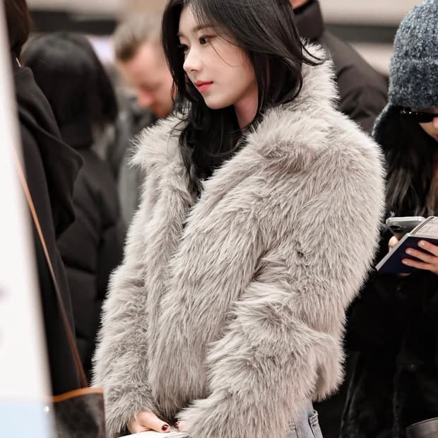 오데스 퍼 자켓 FAUX FUR JACKET - ASH GREY