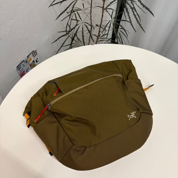 아크테릭스 미스트랄 16