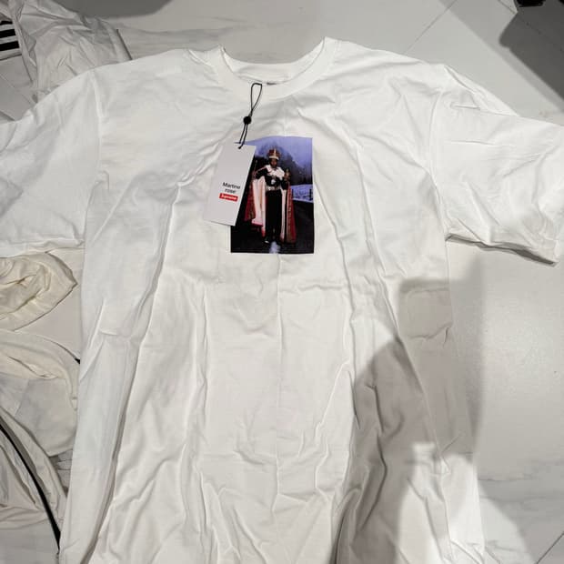 마틴로즈 슈프림 티셔츠