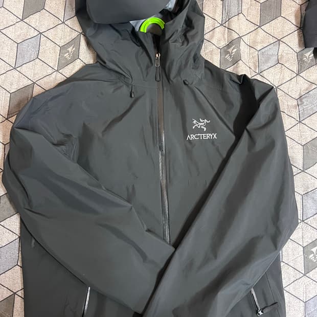 아크테릭스 베타 LT 자켓 블랙XL