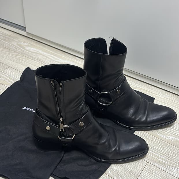 생로랑 와이어트 하네스 부츠 41사이즈