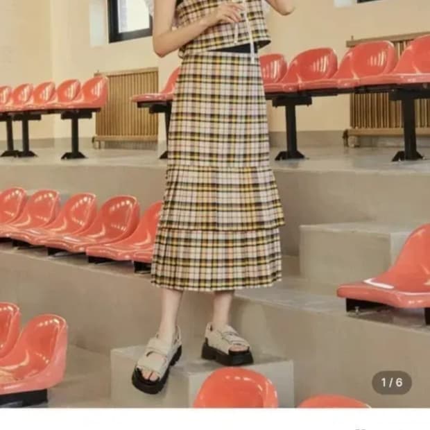 럭키슈에뜨 플리츠 셋업