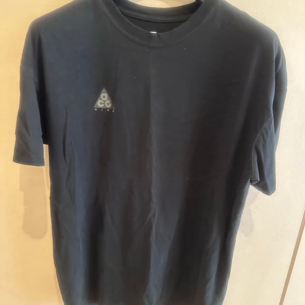 [L] 나이키 ACG 반팔티 블랙