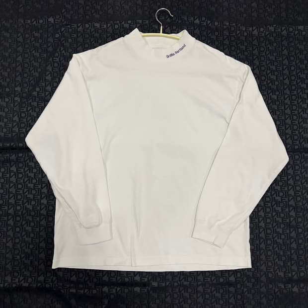 Griffin Hartland 모크넥