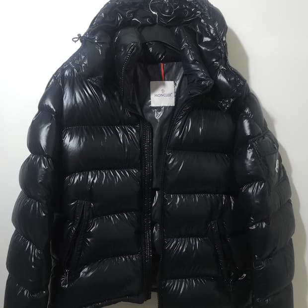[새상품급, 22FW] 몽클레어 마야 4 Size