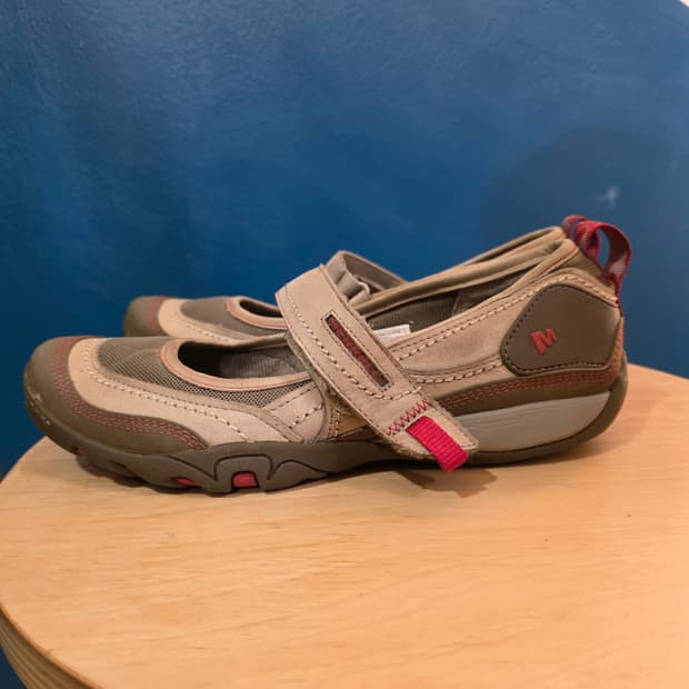 메렐 메리제인 여성화 고프코어+발레코어 샌들 245