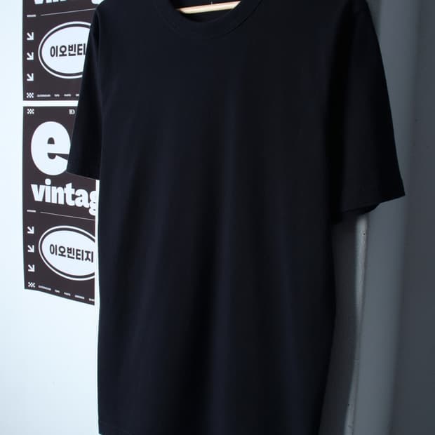(L-XL) 유니클로 반팔 티셔츠 U라인 무지 블랙-H35567