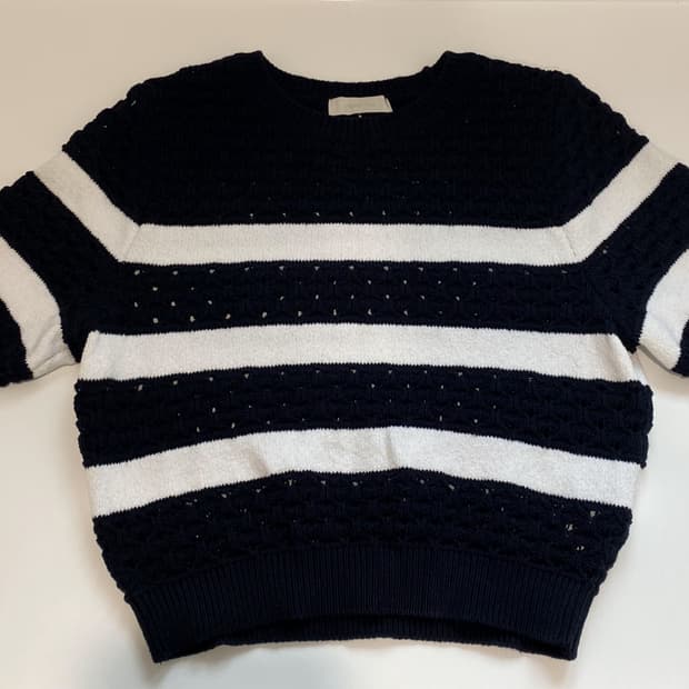 프론트로우 반팔니트