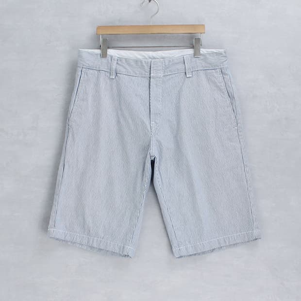 carhartt _ half pants (32 inch)