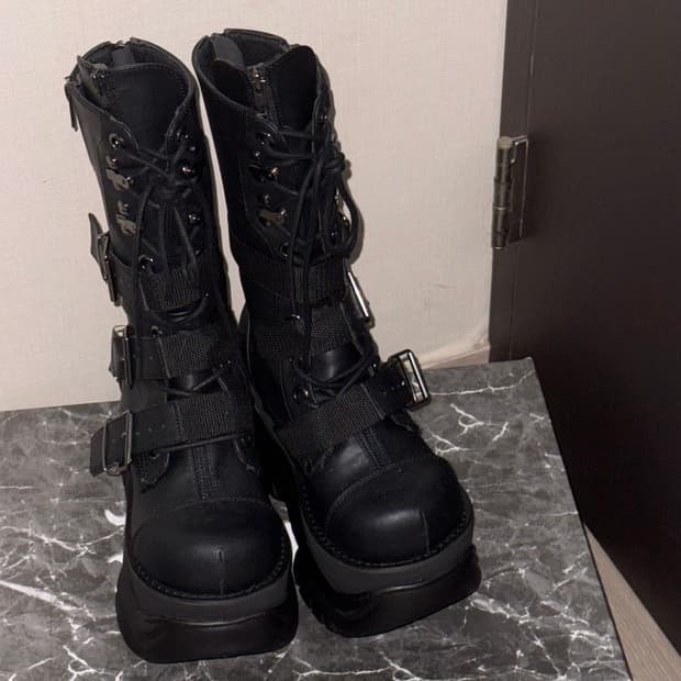 데모니아 박서230 3나이론 버클 스트랩 미드카프 플랫폼부츠