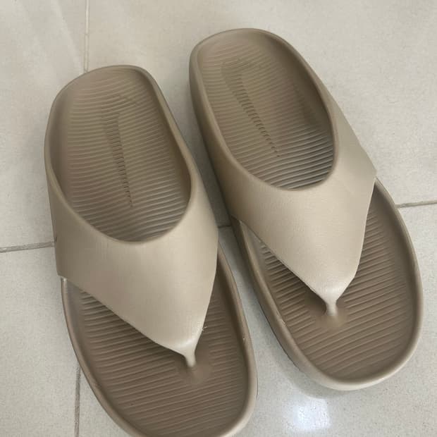 나이키 캄 플립플랍  (M12)