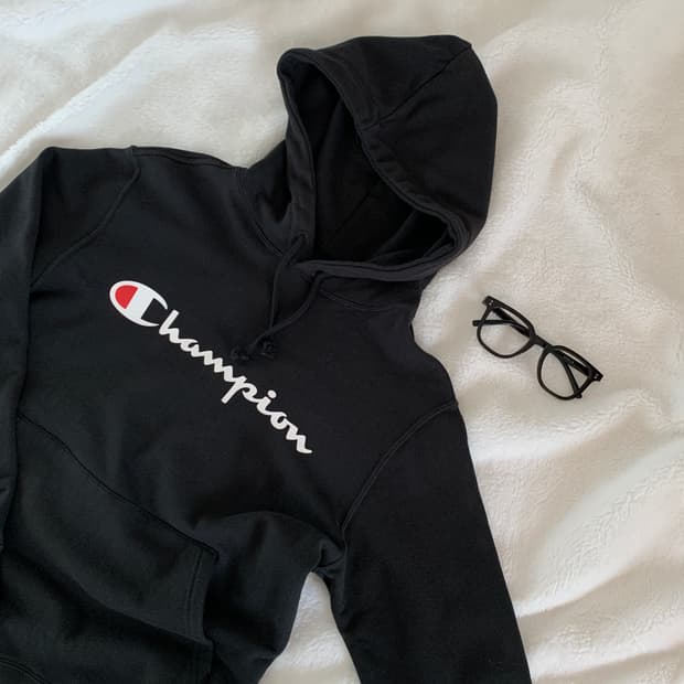 챔피온 CHAMPION 블랙 후드 티셔츠