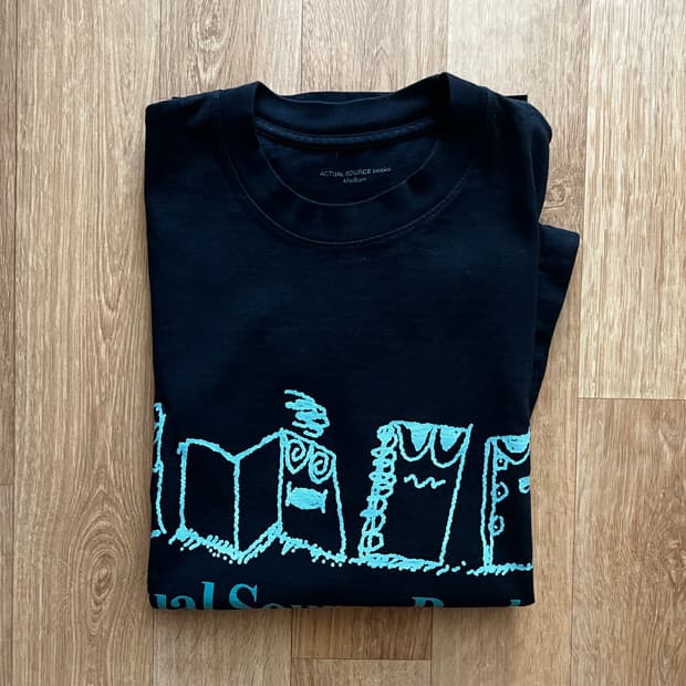 khakis dizzy tee (ACTUAL SOURCE)
