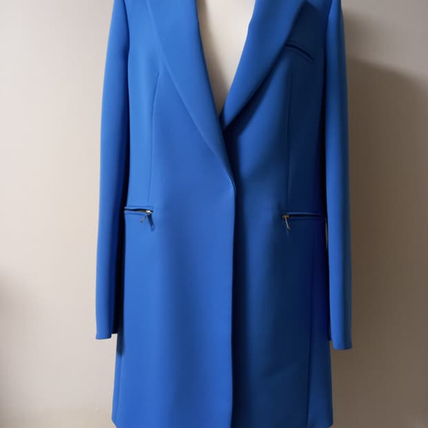 아나카프리 롱자켓