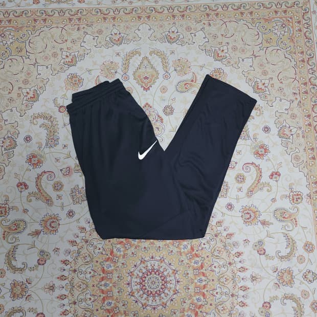 나이키 스우시 드라이핏 트레이닝 팬츠
M