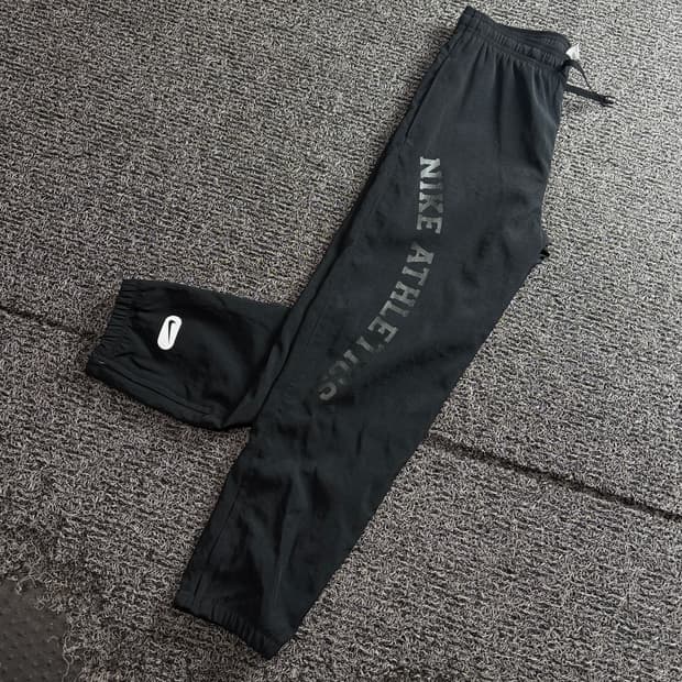 나이키 빅로고 애슬레틱스 트레이닝 팬츠 블랙 4182