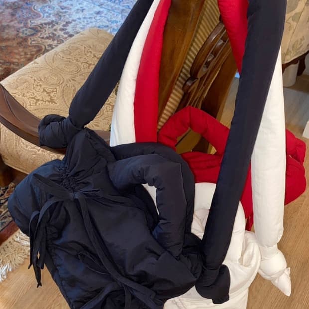 시눈 패딩백 SMORE PADDING BAG