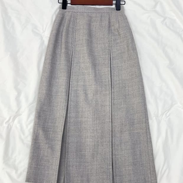 courreges / 꾸레쥬 그레이 스티치 울 롱 스커트