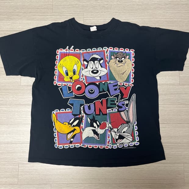 90s 루니툰즈 빈티지 티셔츠