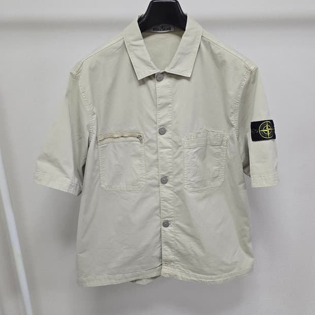 24fw 스톤아일랜드 반팔 오버셔츠 xl사이즈 105 판매