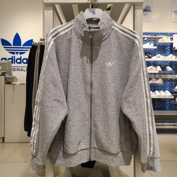 아디다스 부클 트랙탑