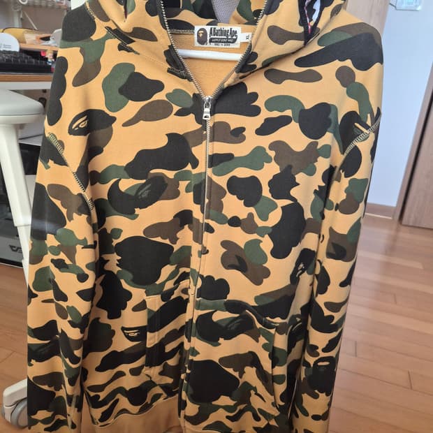 [베이프] 1st 카모 후드집업 황계