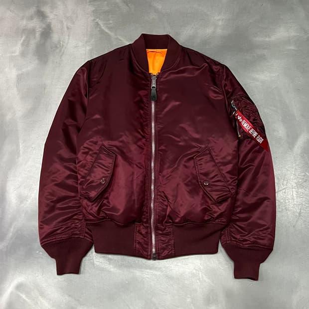  알파인더스트리 버건디 봄버자켓 y15402