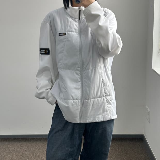 National Geographic 네셔널지오그래픽 화이트 퀼팅 집업 